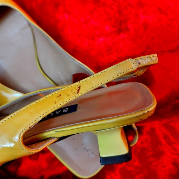 Vintage Shoes Women's by BALLY 37 EU 6 1/2 US Size Yellow Real Patent Leather π - Picture 13 of 16